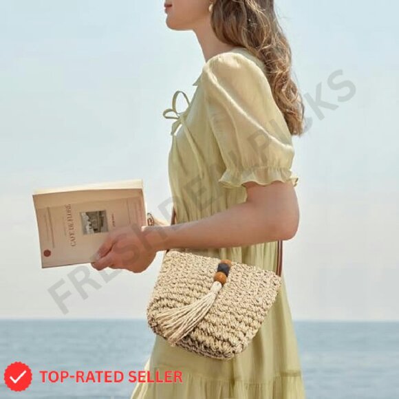 Handwoven Straw Crossbody Bag Boho Chic Summer Beach Purse with Tassels - Picture 4 of 8